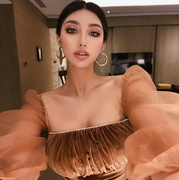 Dress - Picture 2 of 3